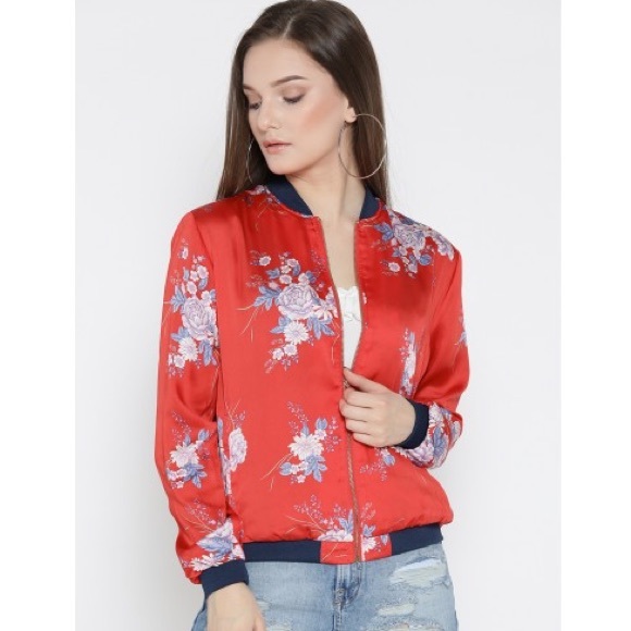 Forever 21 Jackets & Blazers - Forever 21 Floral Jacket Zip Up Front
